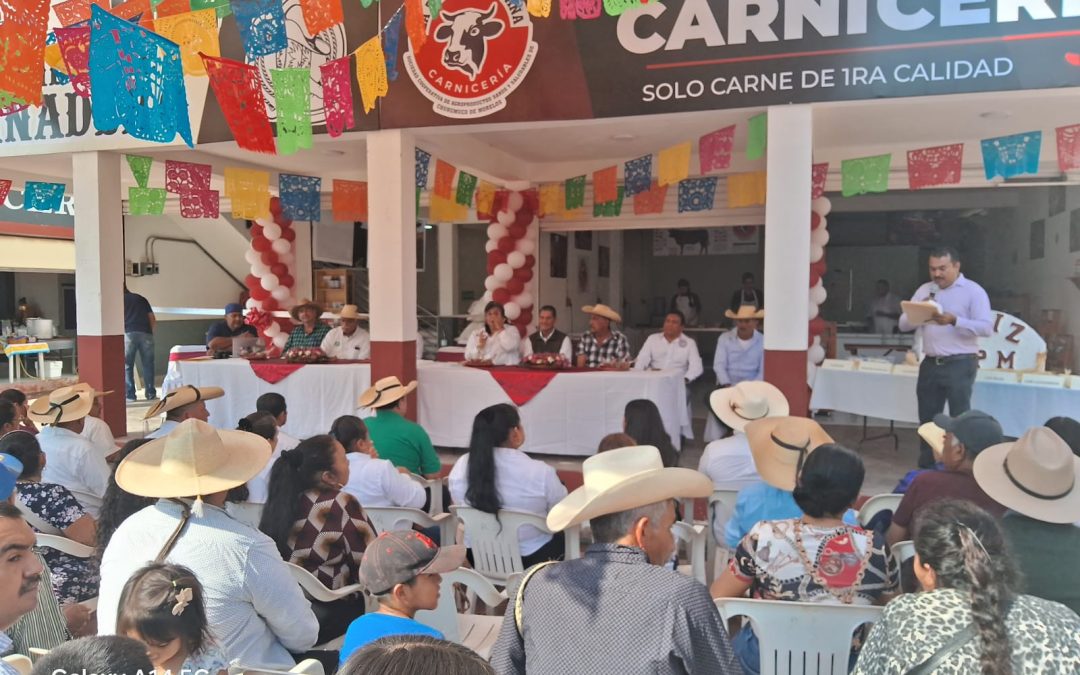 Cooperativa de Churumuco en su segundo Aniversario